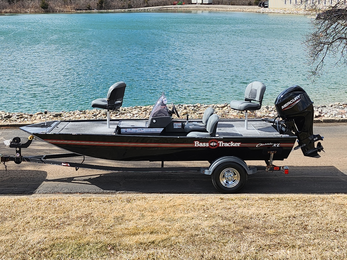 2021 Tracker Boats Tracker Boats BASS TRACKER Classic XL 2021 - Sold Boat