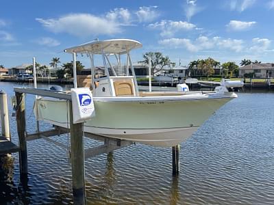 BOATZON | 2021 ULTRA 229 Sea Hunt BOATZON | 2021 ULTRA 229 Sea Hunt