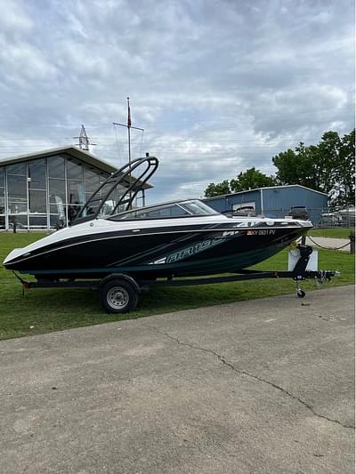 BOATZON | 2021 Yamaha AR195