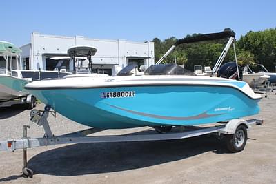 BOATZON | 2022 Bayliner Element M17