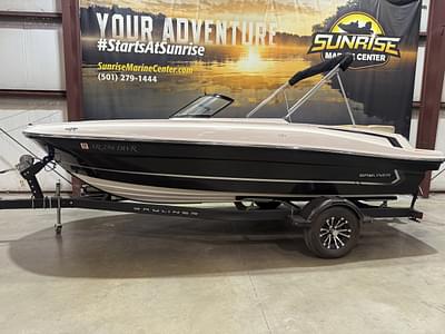 BOATZON | 2022 Bayliner VR4 Bowrider