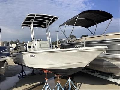 BOATZON | 2022 Clearwater Sport Fishing 2000CC