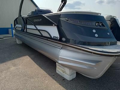 BOATZON | 2022 Crest Pontoons SAVANNAH 250 SLC