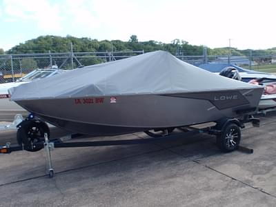 BOATZON | 2022 Lowe Fishing Machine 1625 WT