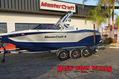 BOATZON | 2022 MasterCraft X24