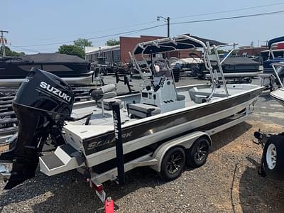 BOATZON | 2022 SeaArk 24 Big Daddy CC  200 Suzuki
