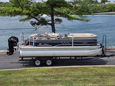 BOATZON | 2022 Sun Tracker PARTY BARGE 20 DLX