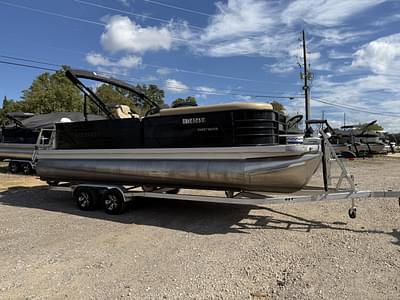 BOATZON | 2022 Sweetwater 2386FS