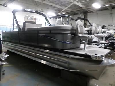 BOATZON | 2023 Angler Qwest 8526 Family Fish Pro