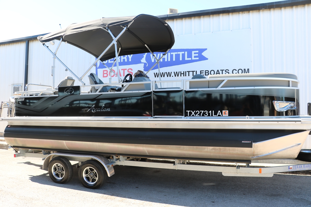 2023 Avalon Avalon Venture 2385 RF TriToon 2023 - Sold Boat