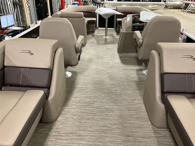 BOATZON | 2023 Bennington 23 S STERN RADIUS 23 SXSR