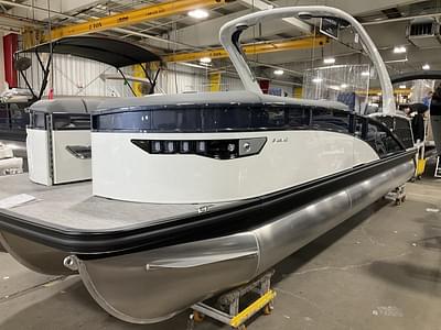 BOATZON | 2023 Bennington 25 RX FASTBACK ARCH 25 RXFBA