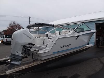 BOATZON | 2023 Blackfin Boats 232 Dual Console