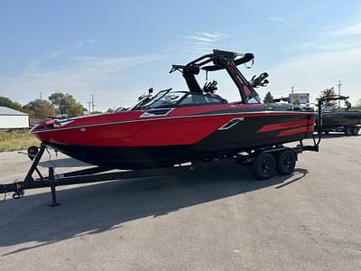 BOATZON | 2023 Centurion RI245