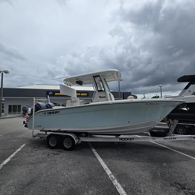 BOATZON | 2023 Century CENTURY 24FT CENTER CONSOLE 2400 BOATZON | 2023 Century CENTURY 24FT CENTER CONSOLE 2400