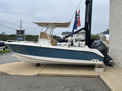 BOATZON | 2023 EdgeWater 208CC