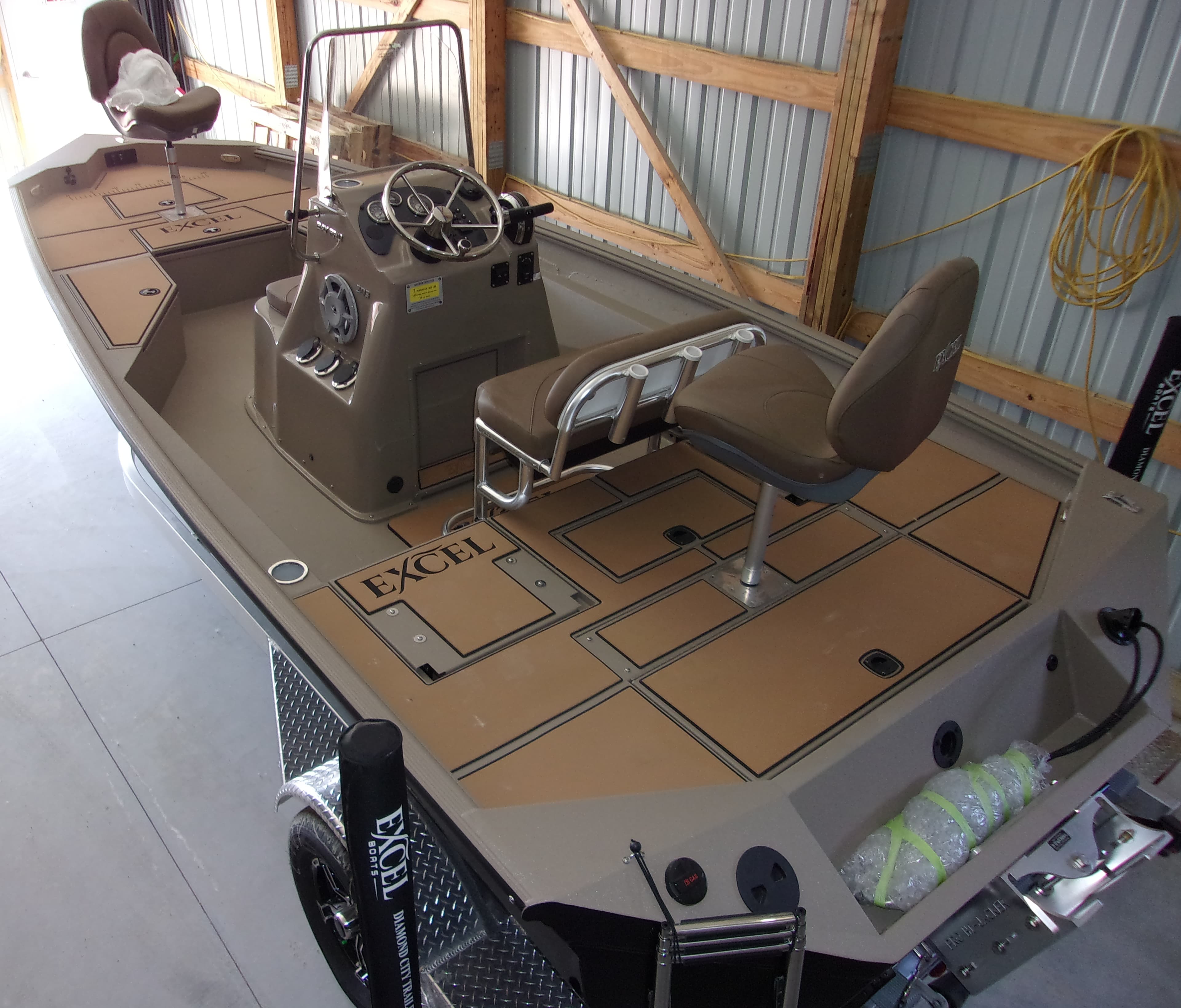 Excel Bay Pro 203 CC center console Diamond City Trailer 2024 Mercury 150L PXS 2023