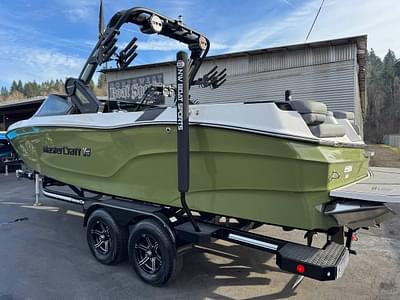 BOATZON | 2023 MasterCraft XT24