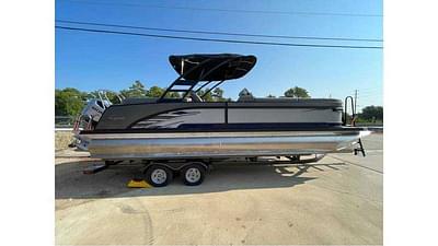 BOATZON | 2023 Qwest Pontoons 8524 RLS RTZ BOATZON | 2023 Qwest Pontoons 8524 RLS RTZ