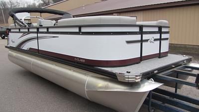 BOATZON | 2023 Qwest Pontoons E Class 820 RLS LT