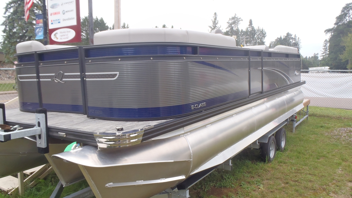 2023 Qwest Pontoons Qwest Pontoons Qwest 822 RLS LTZ TT2 2023 - Sold Boat