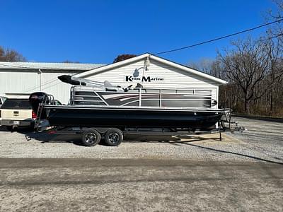 BOATZON | 2023 Ranger Boats 220C