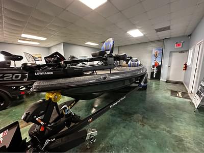 BOATZON | 2023 Ranger Boats Z520R Cup Equipped