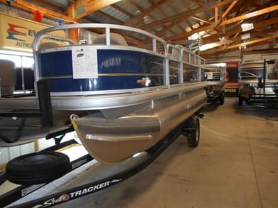 BOATZON | 2023 Sun Tracker BASS BUGGY 18 DLX