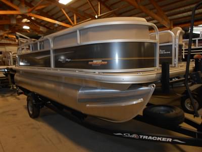 BOATZON | 2023 Sun Tracker PARTY BARGE 18 DLX