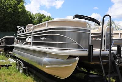 BOATZON | 2023 Sun Tracker PARTY BARGE 20 DLX