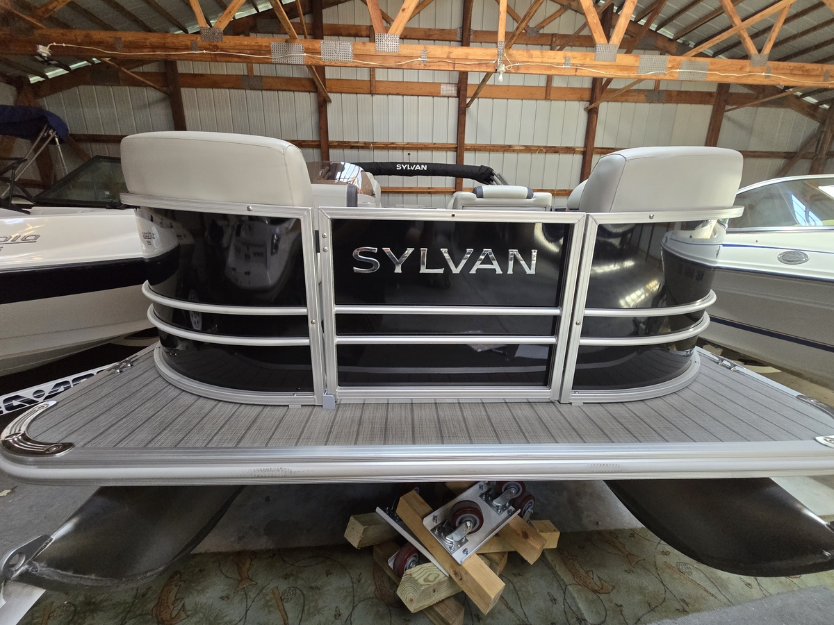 2023 Sylvan Sylvan 8520 Part Fish 2023 - Sold Boat