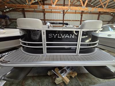 BOATZON | 2023 Sylvan 8520 Part Fish BOATZON | 2023 Sylvan 8520 Part Fish