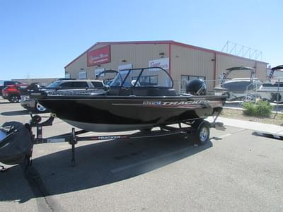 BOATZON | 2023 Tracker Boats PRO GUIDE V16WT