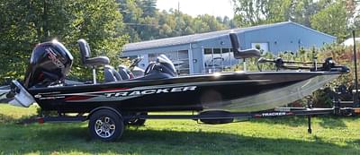 BOATZON | 2023 Tracker Boats PRO TEAM 190 TX