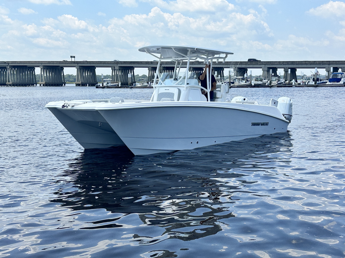 2023 Twin Vee Twin Vee 240 GFX 2023 - Sold Boat