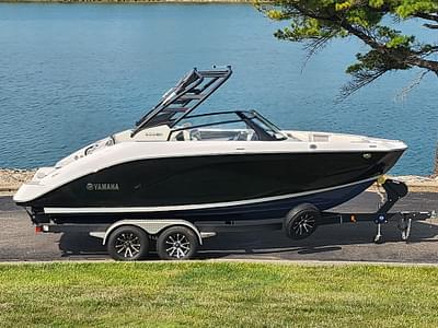 BOATZON | 2023 Yamaha 222SD