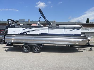 BOATZON | 2024 Angler Qwest 8522 Pro Family Fish L