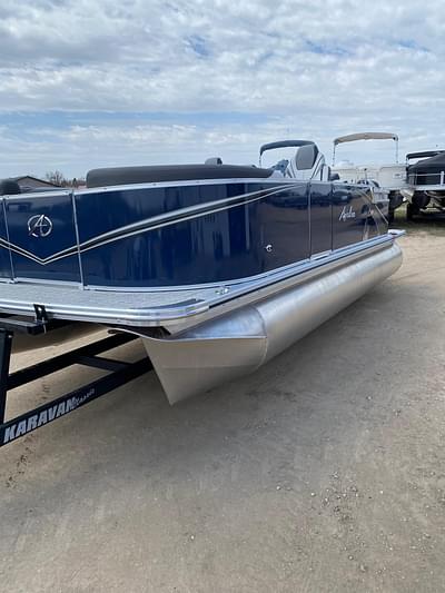 BOATZON | 2024 Avalon 2185 LSZ QL w90HP  Bunk Trailer