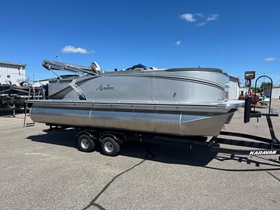 BOATZON | 2024 Avalon 2185 LSZ Quad Lounge w90HP  Bunk Trailer