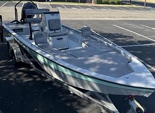 BOATZON | 2024 Avid Boats Fusion