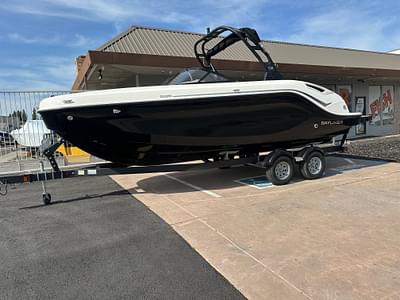BOATZON | 2024 Bayliner DX 2250