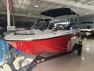 BOATZON | 2024 Bayliner Element M19