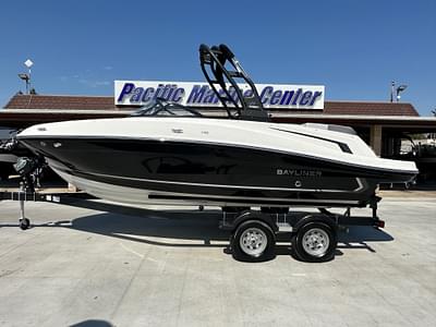 BOATZON | 2024 Bayliner VR5 Bowrider w 250HP Mercury