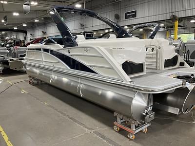 BOATZON | 2024 Bennington 25 Q FASTBACK WINDSCREEN ARCH 25 QFBWA BOATZON | 2024 Bennington 25 Q FASTBACK WINDSCREEN ARCH 25 QFBWA