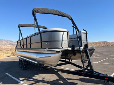 BOATZON | 2024 Bentley Pontoons 220 QUAD SWINGBACK 150L PROXS MERC  TRAILER