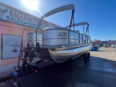 BOATZON | 2024 Bentley Pontoons 223 ELITE ADMIRAL WITH 250HP HONDA  VM CUSTOM TRAILER