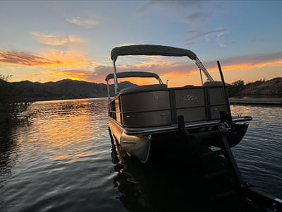 BOATZON | 2024 Bentley Pontoons 223 NAVIGATOR 250HP MERC TANDEM TRAILER BOATZON | 2024 Bentley Pontoons 223 NAVIGATOR 250HP MERC TANDEM TRAILER