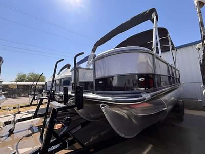 BOATZON | 2024 Bentley Pontoons 223 NAVIGATOR WITH 200HP MOTOR  TRAILER