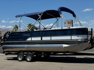 BOATZON | 2024 Bentley Pontoons 223 SWINGBACK  250HP MERC  YC TRAILER