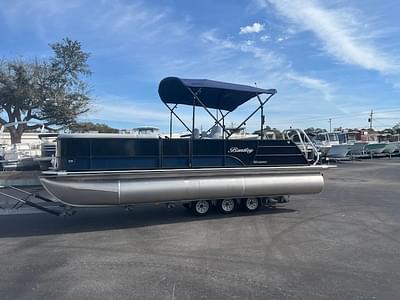 BOATZON | 2024 Bentley Pontoons 223 Swingback